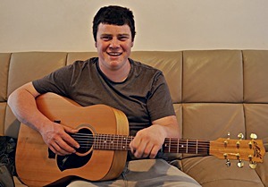 Jordan De Carheil, guitar student from Melbourne